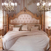 Lit King Size de Luxe Européen en Bois Massif Sculpté Français, Lit de Mariage Vintage, Ensemble de Chambre à Coucher Capitonnée pour Villas de Luxe