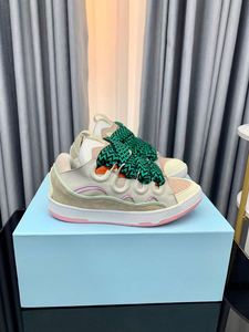 Chaussures de sport de créateur haut de gamme – Confortables, avec fermeture chaussette, empeigne en maille respirante, semelle intermédiaire en caoutchouc, semelle extérieure légère et tendance - Product Image 3