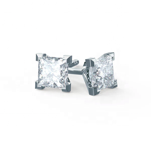 Pendientes de tuerca clásicos de plata S925 con moissanita VVS de corte princesa, chapados en oro, con certificación de terceros, diseño nuevo, joyería personalizada - Product Image 3