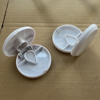 Boîte à pilules en plastique de pharmacie promotionnelle personnalisée en gros Mini coupe-pilule rond en plastique