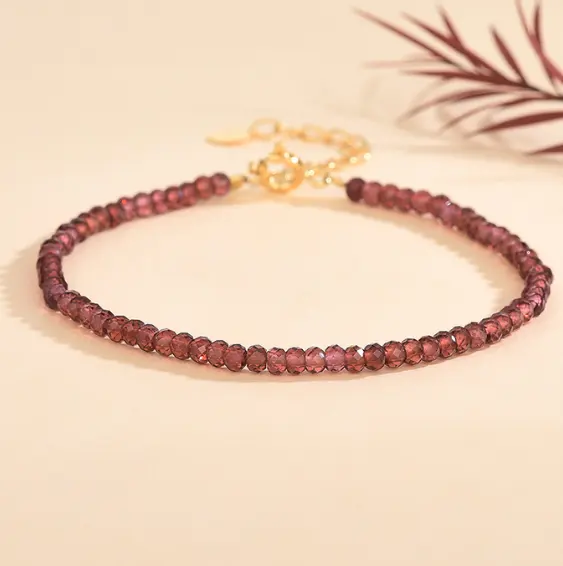 Braccialetto di collegamento del polso curativo bracciale con Micro perline sfaccettate di granato rosso braccialetti di cristallo con pietre preziose naturali regolabili