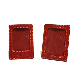 Cadres photo en cuir personnalisés, parfaits pour les meilleurs amis et les couples, cadres photo créatifs rétro rouges. - Product Image 2