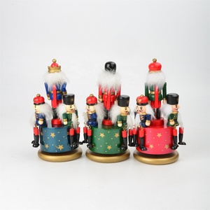 Boîte à musique créative 20CM Casse-Noisette Octave Noël Nouvel An Cadeau Ornements de Noël Cadeau parfait pour les amis et la famille - Product Image 4