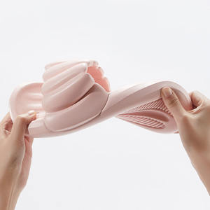 <span class=keywords><strong>Pantoufles</strong></span> pour hommes avec talon haut <span class=keywords><strong>Amazon</strong></span> USA mode plate-forme EVA <span class=keywords><strong>pantoufles</strong></span> pour hommes pour femmes chaussures à talons hauts sandales de plage - Product Image 3