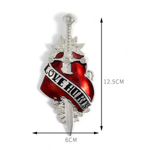 Hebilla de Cinturón de Mujer Estilo Occidental Personalizada, Aleación de Zinc, Suave, Moderna, Versátil, Diseño de Espada que Perfora el Corazón - Product Image 3