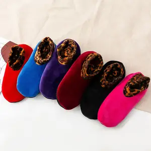 Mulheres de alta qualidade meias com antiderrapante Plus veludo outono e inverno quente leopardo meias grossas tapete meias