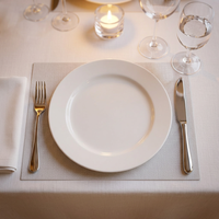 Groothandel Aanpasbare Logo Westerse Restaurant Serveerschotels 10/12 inch Wit Keramiek voor Bruiloften in Bulk