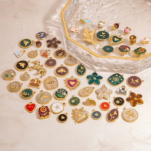 Dijes de Acero Inoxidable Chapados en Oro de 18K, Lindos Dijes de Abeja, Flor y Corazón, Suministros para Hacer Joyería DIY - Product Image 1