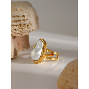 <span class=keywords><strong>Bague</strong></span> ouverte en acier inoxydable plaqué or 18 carats avec perle baroque, élégante, vintage, exquise, pour <span class=keywords><strong>femme</strong></span>, résistante à l'eau - Product Image 2