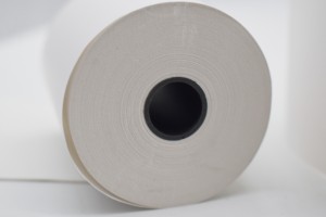 Papier duplex thermique brillant <span class=keywords><strong>de</strong></span> qualité supérieure, épais, anti-ondulation, enduit <span class=keywords><strong>de</strong></span> <span class=keywords><strong>cire</strong></span>, double face, en rouleau, pour utilisation avec les systèmes <span class=keywords><strong>de</strong></span> point <span class=keywords><strong>de</strong></span> vente (POS), couleur personnalisée - Product Image 5