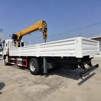 Grue à flèche droite Isuzu de 12 tonnes et 16 tonnes, grue montée sur camion, flèche articulée hydraulique pour levage en construction