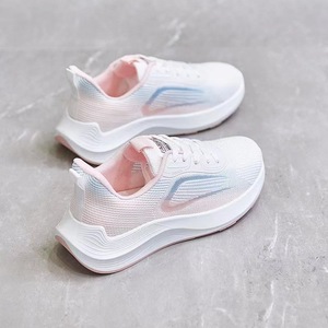 Nouvelles chaussures d'été coréennes pour femmes, version tendance, respirantes, en maille tissée, style ins, pour étudiantes, polyvalentes, pour la course, le sport et les loisirs. - Product Image 3