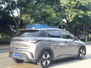 BYD <span class=keywords><strong>Dolphin</strong></span> Usata 420km Free Edition Nuova Energia EV Lunga Autonomia 5 Porte 5 Posti Famiglia - Product Image 4