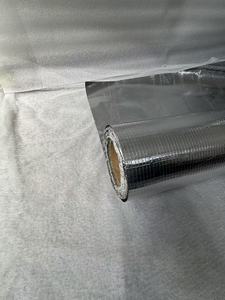 Film réfléchissant thermique ignifuge en aluminium renforcé <span class=keywords><strong>de</strong></span> fibres <span class=keywords><strong>de</strong></span> <span class=keywords><strong>verre</strong></span> haute résistance pour l'isolation des conduites <span class=keywords><strong>de</strong></span> climatisation - Product Image 4