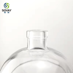 Botella de Vidrio OEM de 750 ml con Diseño de Stormtrooper de Marvel, Botella Blanca con Tapón de Corcho - Product Image 6