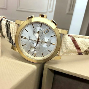 Reloj Retro Unisex de Lujo Burberry BU9752 con Diseño a Cuadros, Correa de Cuero, Movimiento de Cuarzo, Caja de Acero Inoxidable con Cristal, Resistente al Agua 50M - Product Image 3