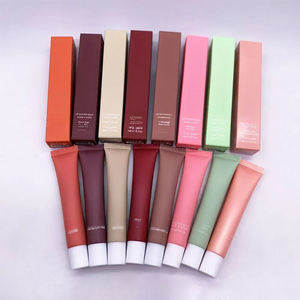 Bálsamo Labial Humectante y Nutritivo de Fresa Multicolor Natural Fridays de 15g - Product Image 2