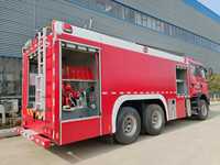 Camion de pompiers diesel avec système de mousse, camion de pompiers aéroportuaire automatique pour la sécurité et le sauvetage incendie de l'aviation
