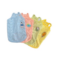 Gilet confortable en PET respirant à motif ondulé avec patchs brodés pour petits chiens – Vêtements de l'Aïd toutes saisons