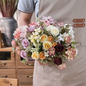 Bouquet de roses artificielles Arthur Rose, réaliste, en tissu tissé, pour mariage et décoration intérieure - Product Image 1
