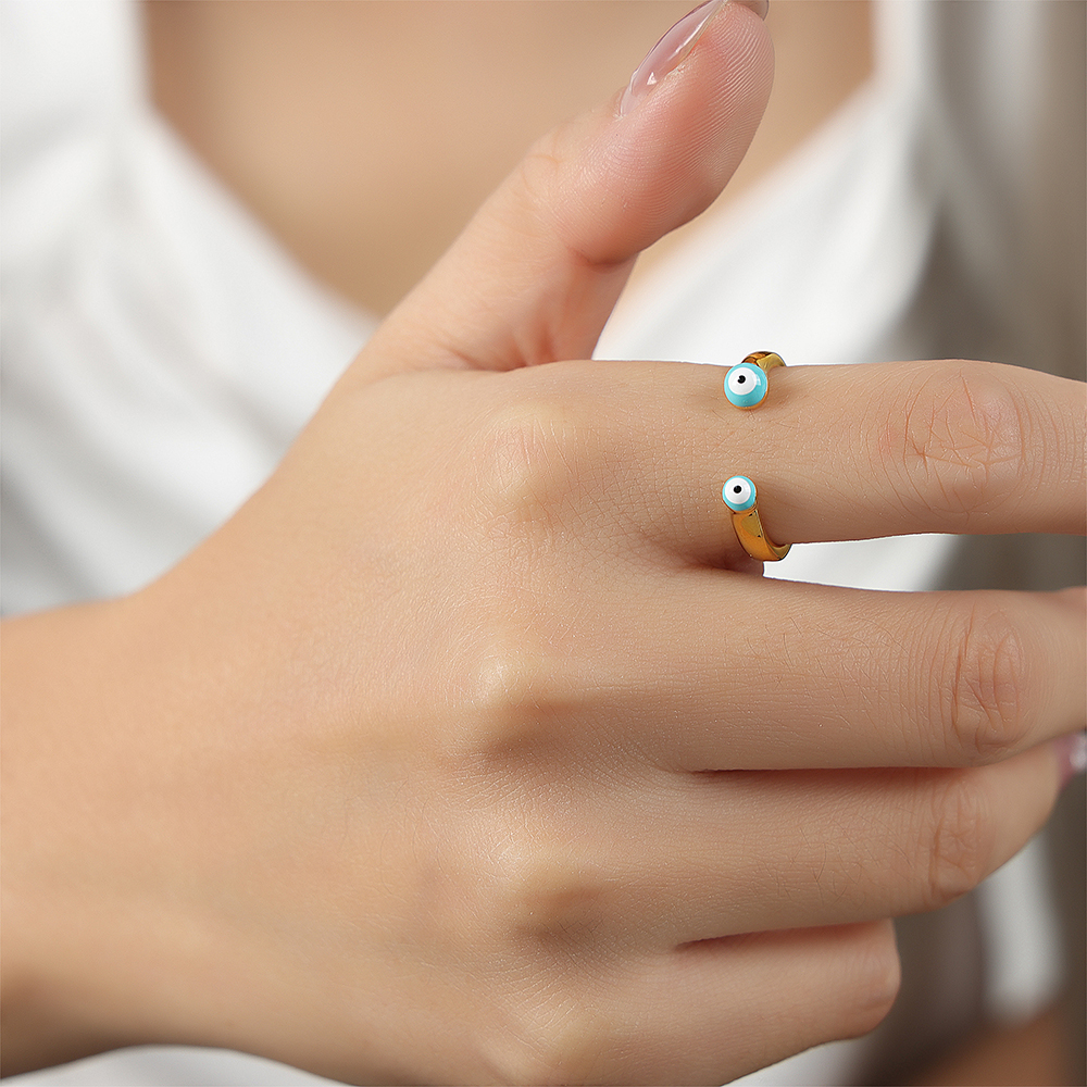 A077-Gold ring