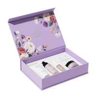 Boîtes cadeaux rigides magnétiques de luxe personnalisées pour parfums, designs violets, boîtes cadeaux vides avec fermeture magnétique et mousse.
