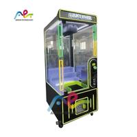 Ventes directes d'usine 60 Clip Machine de jeu à pièces Arcade Clip Prizes Machine