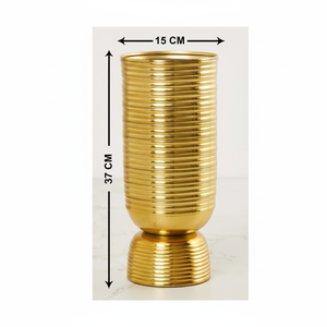Florero de metal de calidad superior Diseño elegante Maceta de color dorado Uso para mesa Decorativo Hecho a mano a granel - Product Image 1
