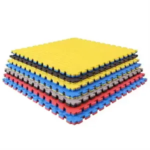 Tapis de Puzzle Tatami en mousse de gymnastique souple XPE coloré, tapis de sol à emboîtement en mousse XPE, tapis de sol XPE de sport d'assemblage