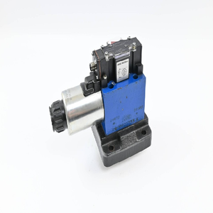 Straßenschlitzventil 4WE 10 D40/CG24N9DK35L (R900701524) - Product Image 1