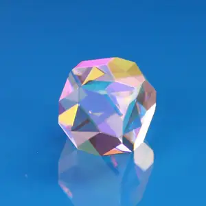 Cubo di luce prisma di colore all'ingrosso prisma X-cube non rivestito trasparente dicroico sfaccettato
