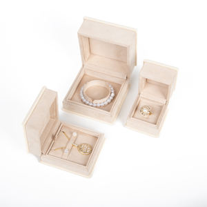 Boîte à bijoux haut de gamme Zebo, boîte à bagues sur mesure, boîte à bracelets en cuir PU avec logo et emballage - Product Image 5