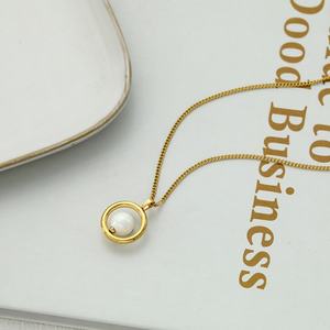 Collar de Perlas de Agua Dulce de Acero Inoxidable Personalizado al por Mayor 2024, Cadenas Chapadas en Oro de Moda, Resistentes al Deslustre - Product Image 4