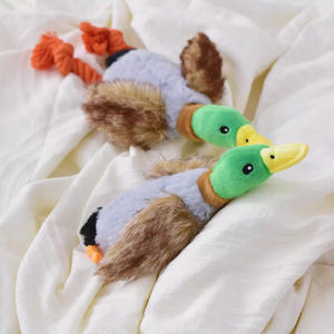 Çevre Dostu 28cm Gerçekçi Dayanıklı Sıkıntı Giderici Ses Çıkaran Ördek Peluş Evcil Hayvan Oyuncağı Kediler ve Köpekler için - Product Image 3