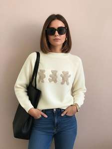 Trending Anti-Wrinkle Casual Teddy Bear White Sweater for Coffee Date and Daily Outfit Soft Texture Knitted Pullover <strong>Jumper</strong> Top - Product Image 2