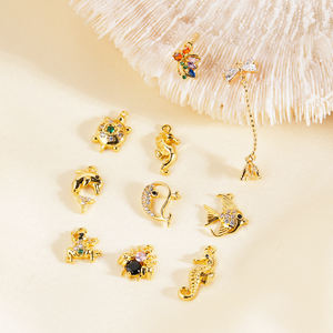 Venta al por mayor de arcoíris pequeño circón niño y niña colgante collar apto para hacer DIY libertad joyería regalos para niñas - Product Image 5