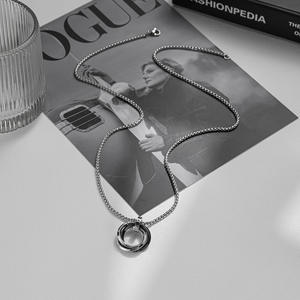 แฟชั่นฮิปฮอปผู้ชายไทเทเนียมเหล็กอินเทรนด์ทันสมัยเครื่องประดับขายดีสร้อยคอจี้ขายส่งสำหรับงานเลี้ยงสวมใส่ทุกวัน - Product Image 3