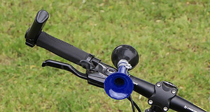 Clacson per Bicicletta Retrò in Metallo da 7 Pollici con Bulbo in Silicone Impermeabile Compatibile con Manubri da 0,9 Pollici per MTB e Bici da Strada - Product Image 6