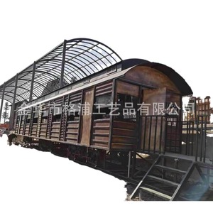 Custom Simulated Green <b>Train</b> Carriage 1:1 Scale <b>Outdoor</b> Metal Commercial Railway Decor Landscape Feature - Product Image 4