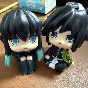 Nouvelle <span class=keywords><strong>figurine</strong></span> d'action Anime Demon Slayer, Tokitou Muichirou, <span class=keywords><strong>Tomioka</strong></span> Giyuu, statue en PVC, <span class=keywords><strong>figurine</strong></span> de collection, jouets - Product Image 1