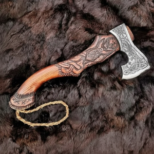 Hacha vikinga de grado industrial hecha a mano forjada con mango de madera de Fresno Funda de cuero tomahawks de acero de alto carbono para supervivencia al aire libre - Product Image 1