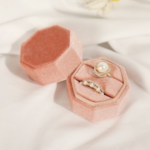 Caja de Joyería con Logotipo Personalizado, Estuche de Joyería de Terciopelo Coreano, Caja Octogonal Doble para Anillos en Gris, Verde y Azul - Product Image 5