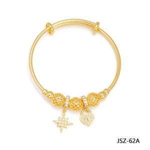 Charme personnalisé plaqué or 24 carats pour bracelet pour bébé, enfant, femme - Collection exclusive de bracelets et de joncs - Product Image 2