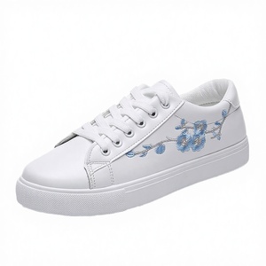 Zapatos de Moda para Mujer, Nuevos, Transpirables, Blancos, con Punta Redonda, Plataforma Gruesa de Esponja, para Otoño/Primavera/Verano/Invierno - Product Image 1