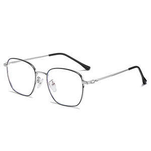 Montures de lunettes rectangulaires en métal unisexes anti-lumière bleue YC6805 F3, taille moyenne, verres plats pour étudiants et usage quotidien - Product Image 4