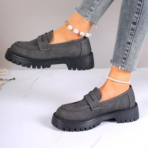 Chaussures décontractées pour femmes, grandes tailles, style pantoufles à semelles épaisses, chaussettes souples, couleur unie, chaussures paresseuses tendance - Product Image 3