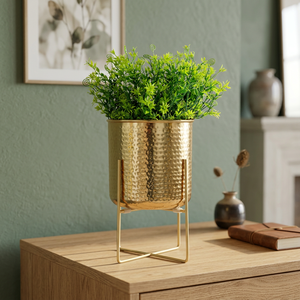 Pot de fleurs en métal martelé finition or avec élégant support en fer doré pour la décoration intérieure et extérieure de la maison et du jardin, pot moderne - Product Image 6
