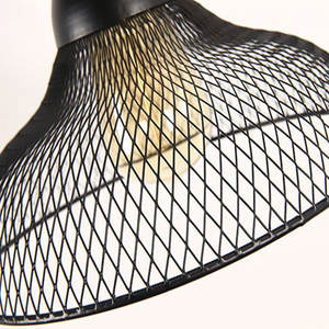 Lámpara con marco de metal de estilo industrial retro, lámpara colgante decorativa Vintage para bar de hotel - Product Image 5