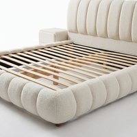 Lit double en cuir véritable de style italien, cadre en bois moderne et simple, 1,8 m/1,5 m, rembourrage doux, luxe léger, lit de maître haut de gamme