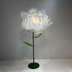 Décoration de mariage, <span class=keywords><strong>fleurs</strong></span> <span class=keywords><strong>géantes</strong></span> automatiques qui s'ouvrent et se ferment, grandes <span class=keywords><strong>fleurs</strong></span> mobiles, lumières de décoration de mariage, décoration de fête de Noël - Product Image 1